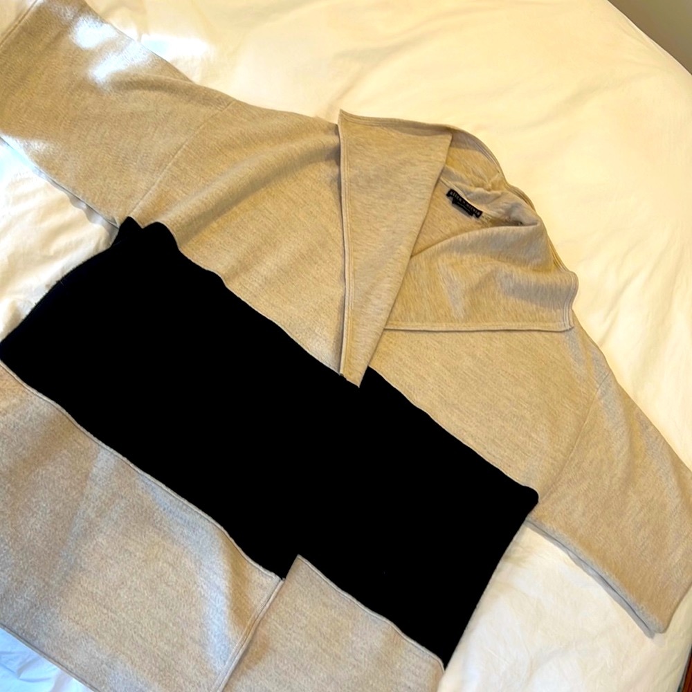 Alice + Olivia Open Cardigan/Shawl/Jacket